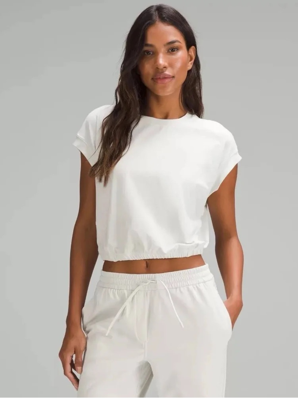 Lululemon Wide-Sleeve Gathered Hem T-Shirt in Bone